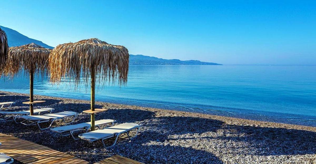 Vila Cozy Flat On The Main Square, 10Min To The Sea Kalamata Exteriér fotografie
