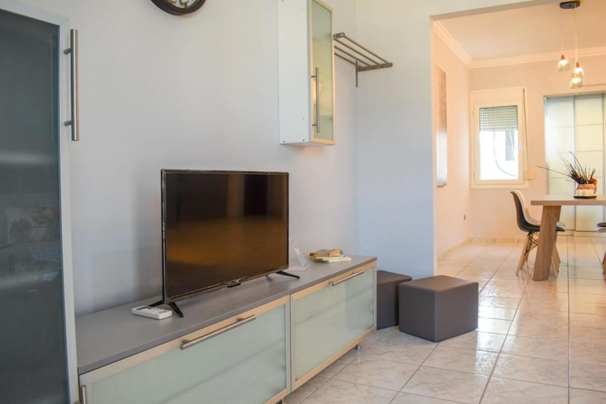 Vila Cozy Flat On The Main Square, 10Min To The Sea Kalamata Exteriér fotografie