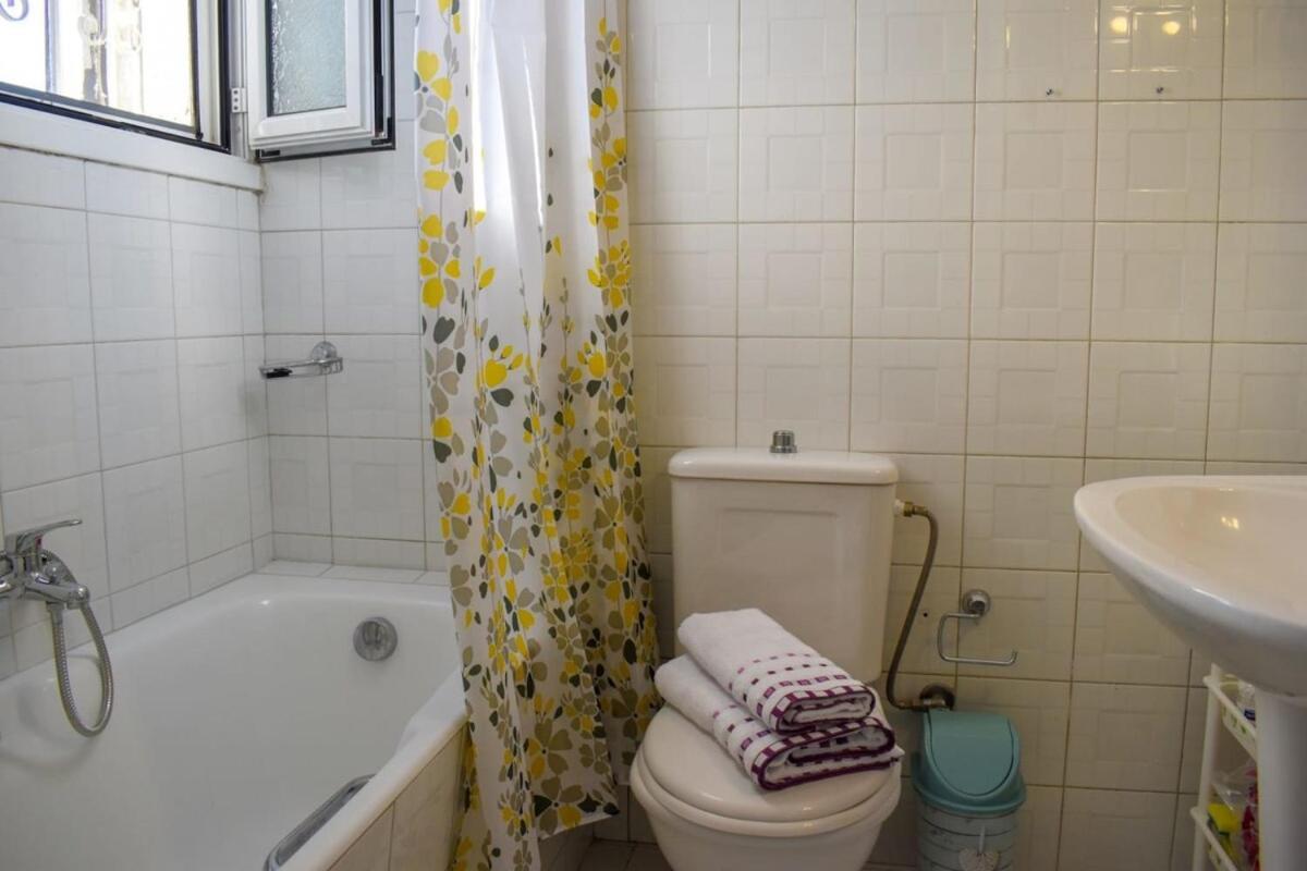 Vila Cozy Flat On The Main Square, 10Min To The Sea Kalamata Exteriér fotografie